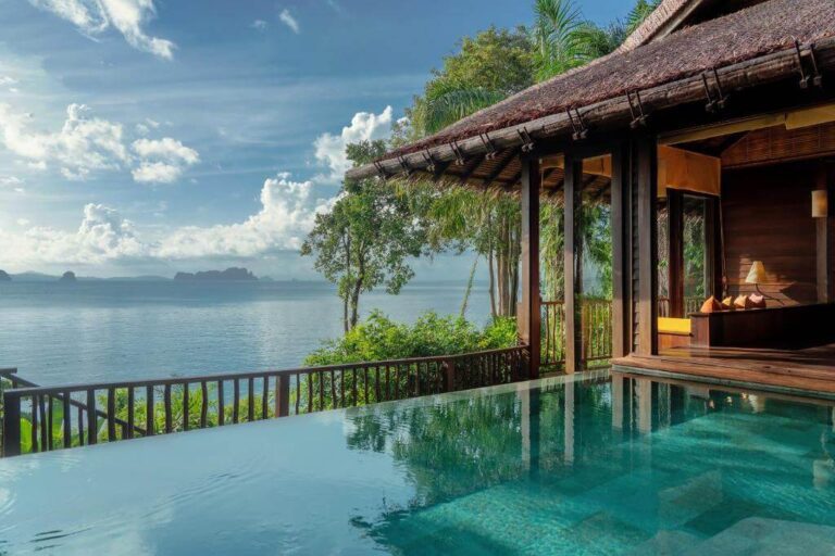 Which is the best beach resort in Thailand​
