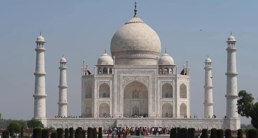 10 cheapest hotels in Agra near Taj Mahal